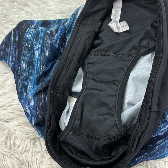 Lululemon Run Times Short II *4" Shorelines Multi Blue / Black - Picture 4 of 7